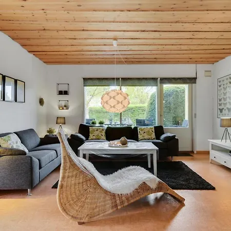 Arnulf - 400m From The Sea By Interhome