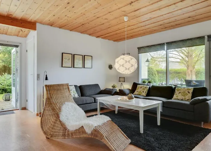 Arnulf - 400m From The Sea By Interhome