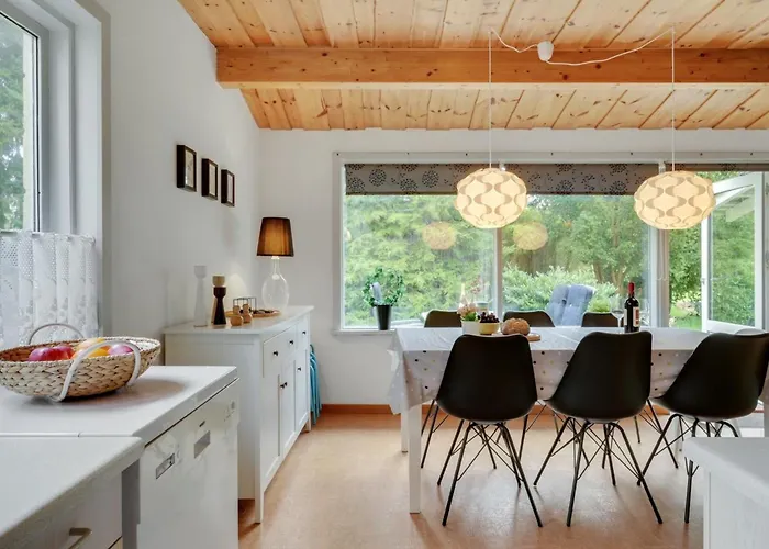 Arnulf - 400m From The Sea By Interhome Bøtø By